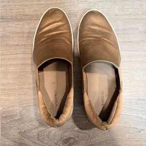 $250 Vince Champagne Satin Warren Slip On Sneakers Shoes Sz 7 fawn satin